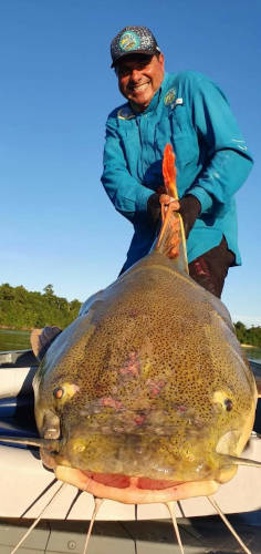 pacotes de pesca no rio araca